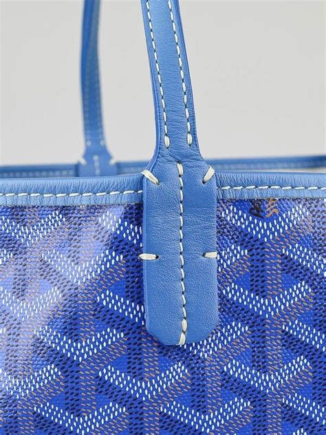 fake goyard logo|inside goyard tote.